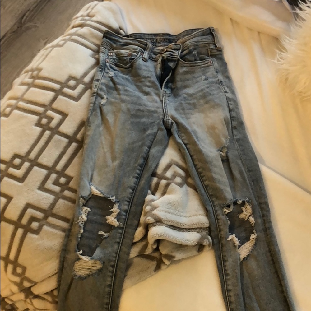 Distressed AE jeans